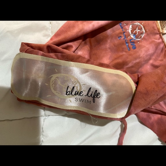 BNWT Planet blue swimsuit - Picture 6 of 6